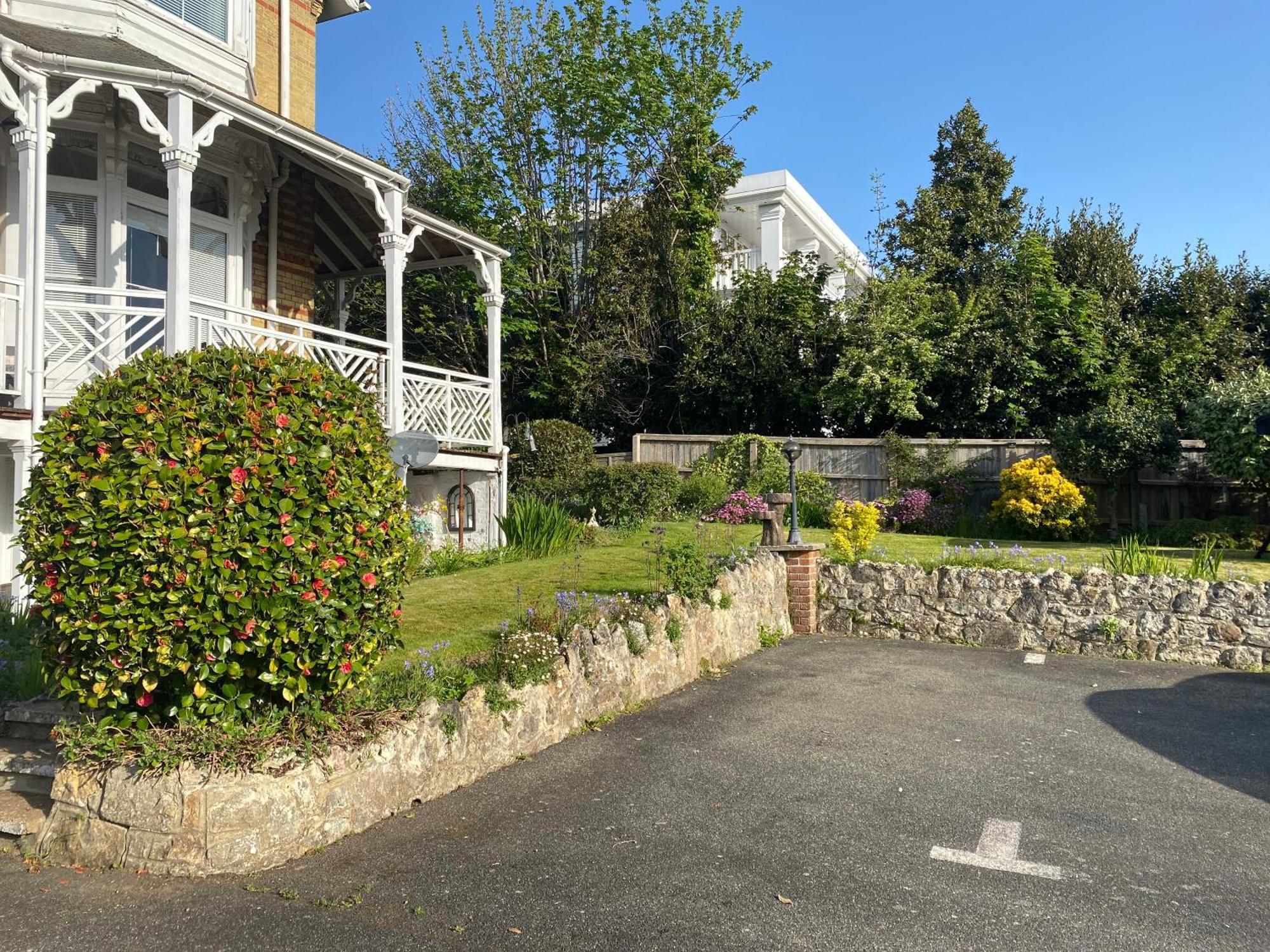 The Belmont Hotel Shanklin Bagian luar foto